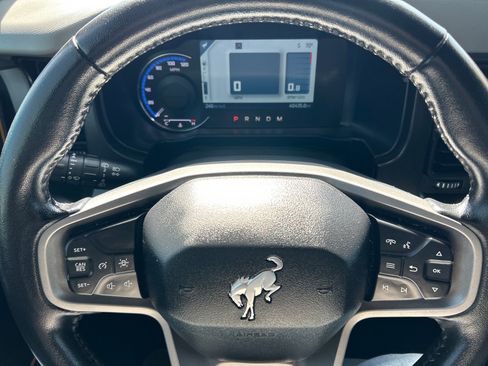 Certified 2022 Ford Bronco Badlands image 23