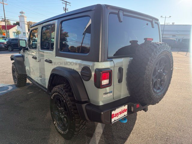 Used 2023 Jeep Wrangler Unlimited w/ Cold Weather Group AWD/4WD image 29