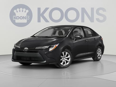 Used 2024 Toyota Corolla LE FWD image 1