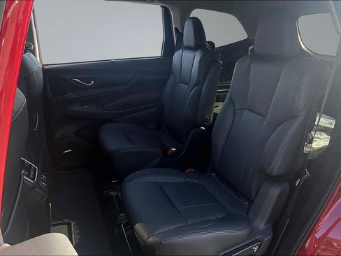 New 2026 Subaru Ascent Bronze Edition image 10