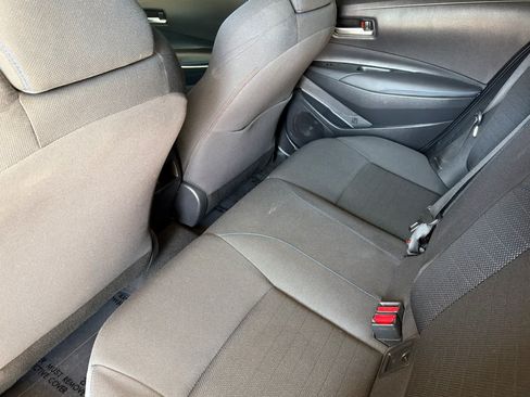 Used 2021 Toyota Corolla SE w/ SE Premium Package FWD image 4