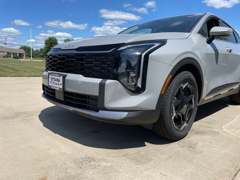 New 2026 Kia Sportage EX FWD image 14