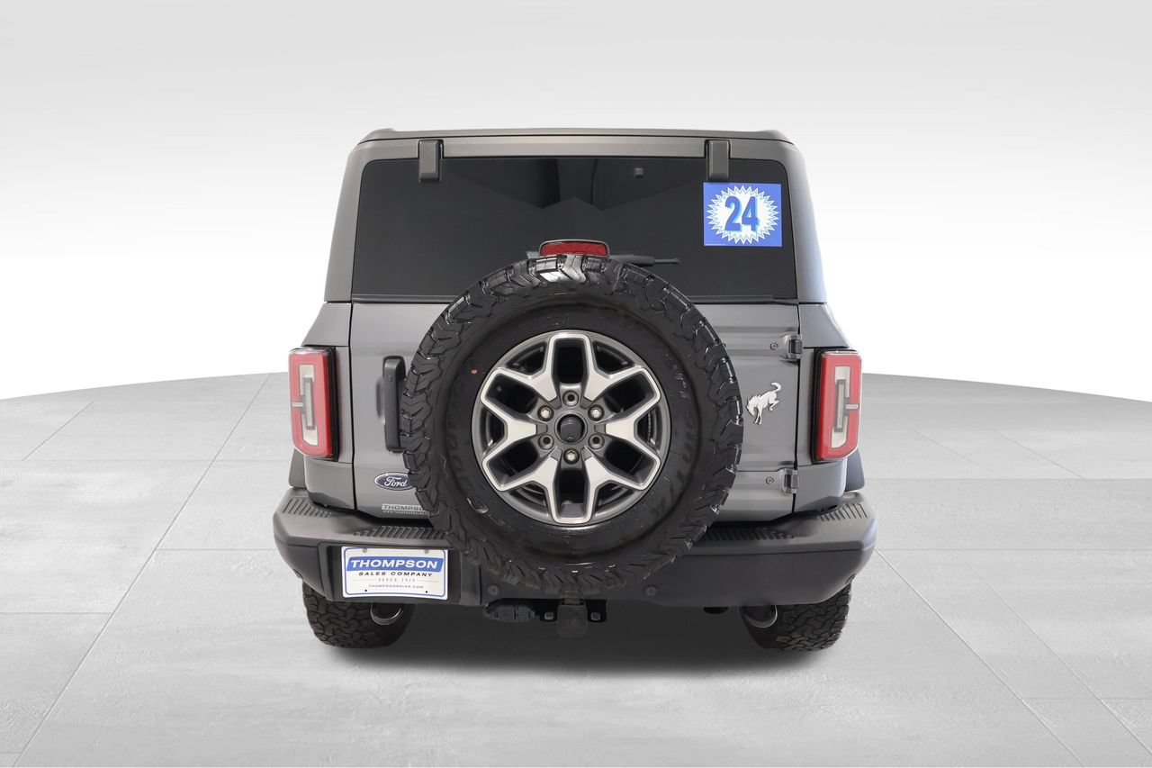Used 2024 Ford Bronco Badlands AWD/4WD image 3