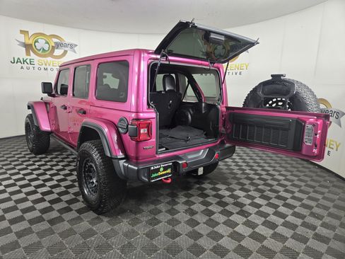 Used 2021 Jeep Wrangler Unlimited Rubicon AWD/4WD image 33