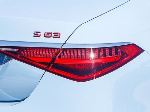 New 2026 Mercedes-Benz S 63 AMG S image 8