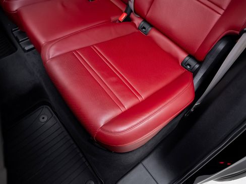 Used 2023 Porsche Cayenne S image 72