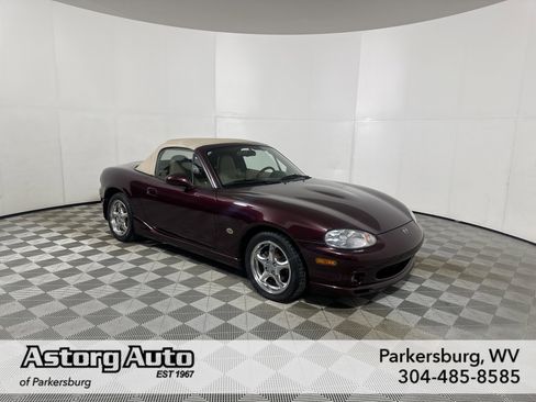 Used 2000 MAZDA MX-5 Miata image 1