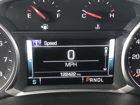 Used 2018 GMC Acadia SLT FWD image 27