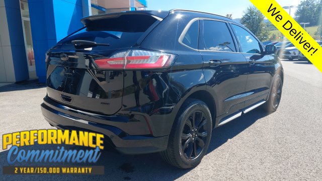 Used 2022 Ford Edge SE w/ Black Appearance Package AWD/4WD image 4