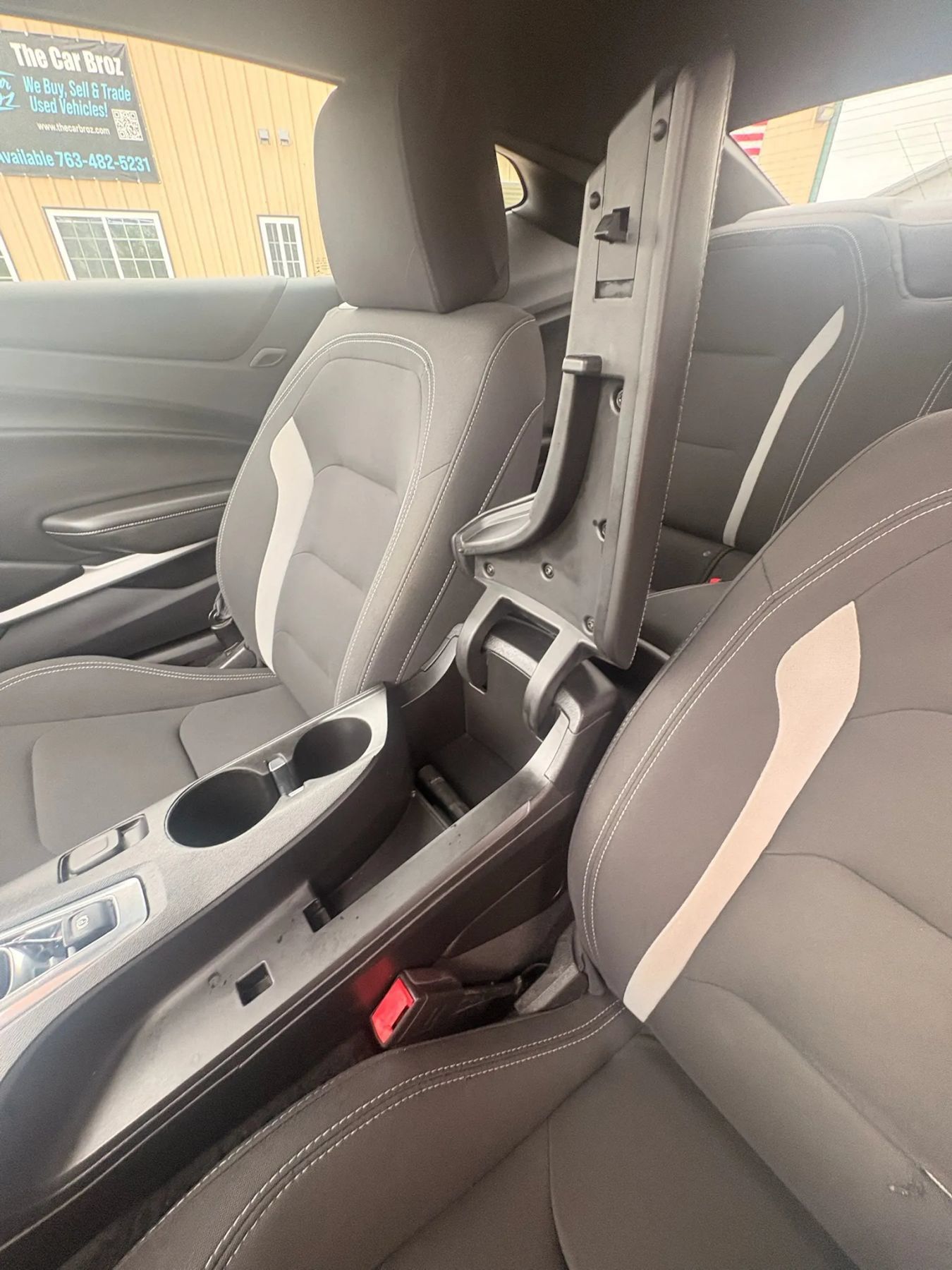 Used 2018 Chevrolet Camaro SS RWD image 25