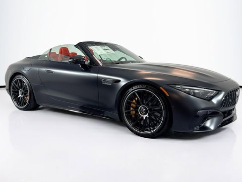 New 2026 Mercedes-Benz SL 63 AMG S e Performance 4MATIC image 3