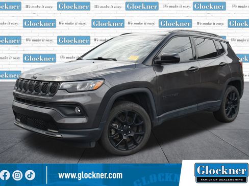 Used 2023 Jeep Compass Latitude w/ Sun and Sound Group AWD/4WD image 8