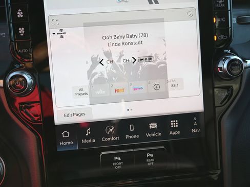 New 2026 RAM 1500 Laramie AWD/4WD image 19
