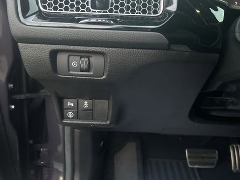 Used 2022 Honda Civic Sport Touring image 11