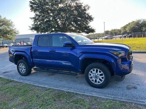 Used 2024 Toyota Tacoma SR5 RWD image 7