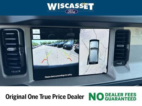 New 2024 Ford Bronco Outer Banks image 10