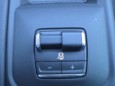 New 2026 GMC Sierra 2500 AT4 w/ AT4 Premium Plus Package image 14