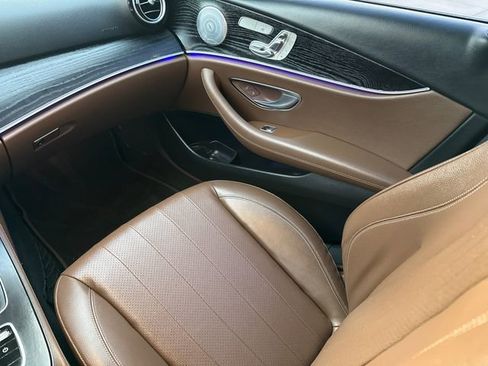 Used 2018 Mercedes-Benz E 300 4MATIC image 15