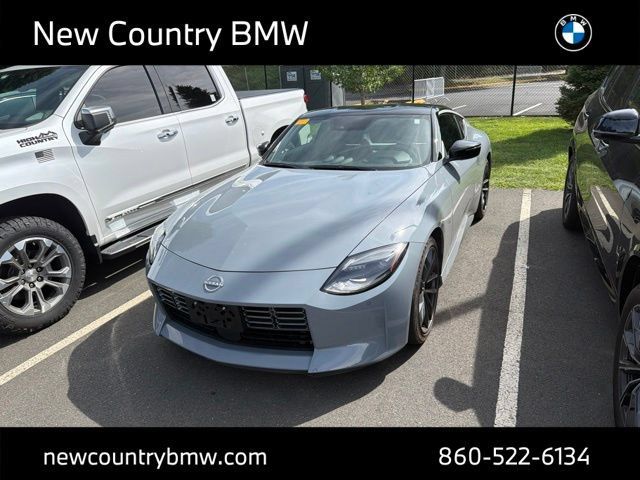 Used 2023 Nissan Z w/ Floor Mat Package (L93) RWD image 3