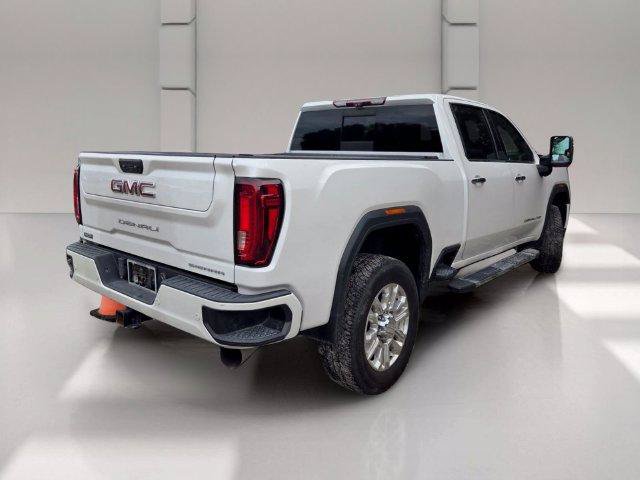 Used 2020 GMC Sierra 3500 Denali w/ Technology Package AWD/4WD image 3