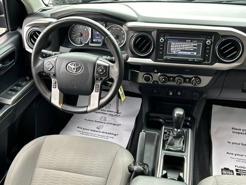 Used 2019 Toyota Tacoma SR5 AWD/4WD image 42