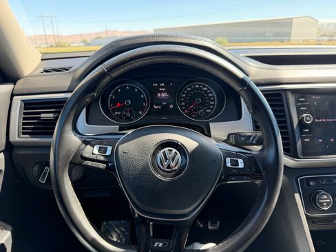 Used 2019 Volkswagen Atlas SE AWD/4WD image 10