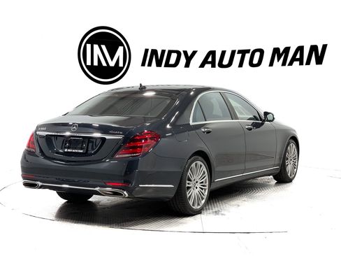 Used 2020 Mercedes-Benz S 560 4MATIC Sedan image 4