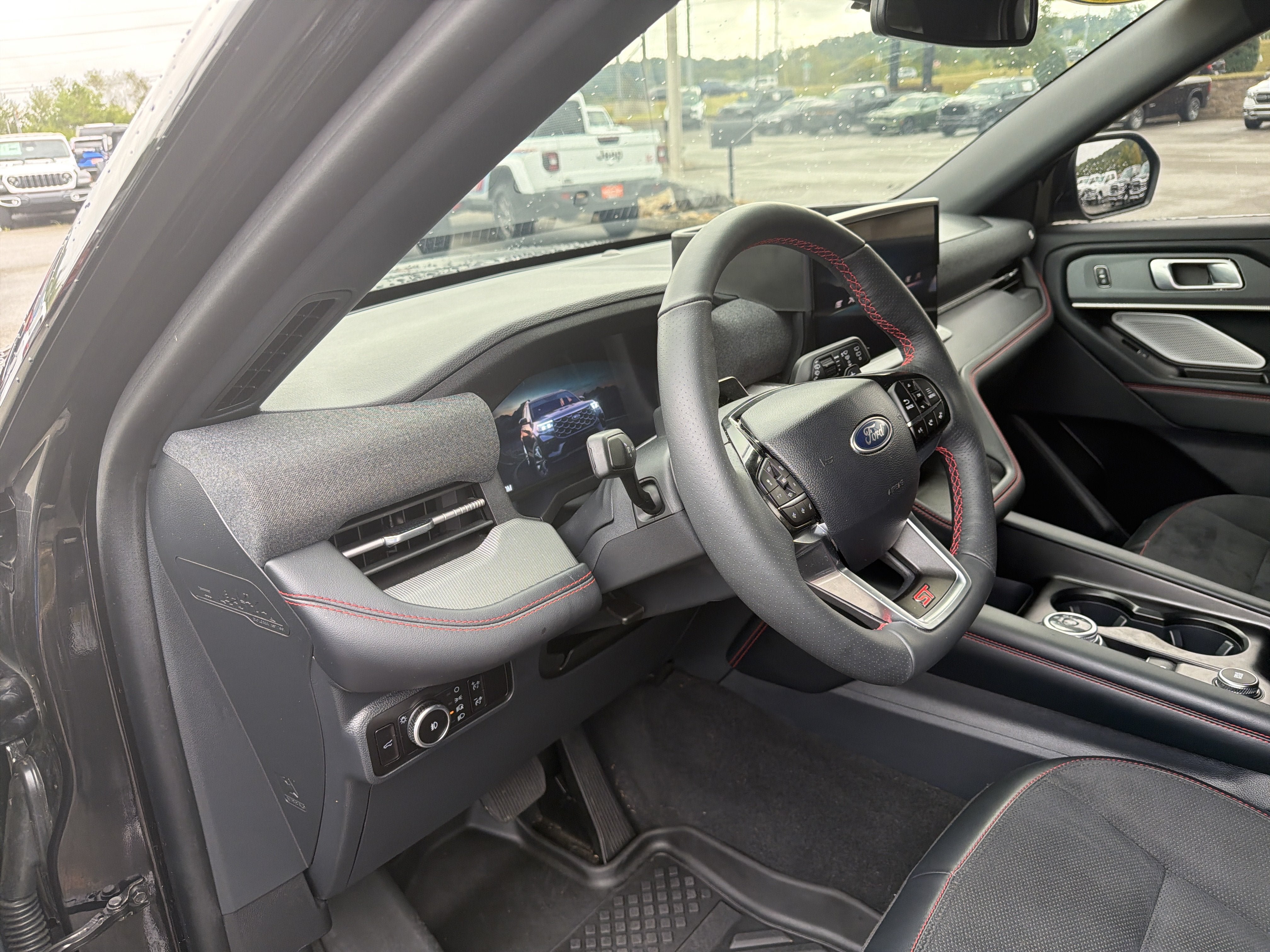 Used 2026 Ford Explorer ST w/ Sun And Sound Package AWD/4WD image 15