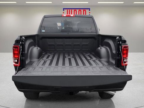 New 2026 RAM 2500 Big Horn AWD/4WD image 10