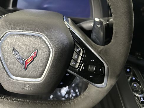 Used 2020 Chevrolet Corvette Stingray Preferred Conv w/ 2LT Preferred Equipment Group RWD image 11