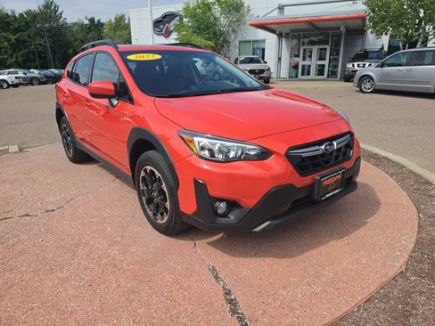 Used 2022 Subaru Crosstrek 2.0i Premium w/ Moonroof Package AWD/4WD image 7