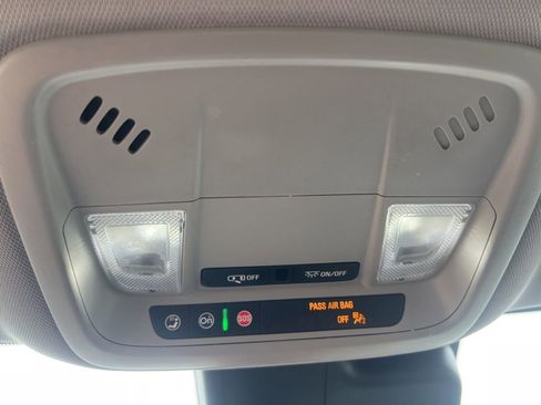 Used 2025 Chevrolet Malibu LT FWD image 15