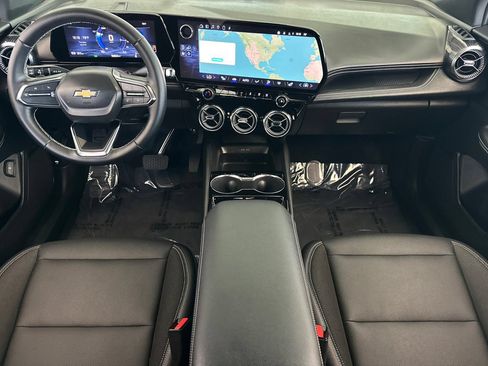 Used 2024 Chevrolet Blazer EV LT AWD/4WD image 16