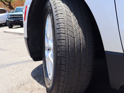 Used 2022 Chevrolet Equinox LT image 6