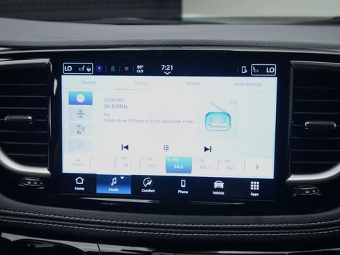 New 2026 Chrysler Pacifica Select image 20