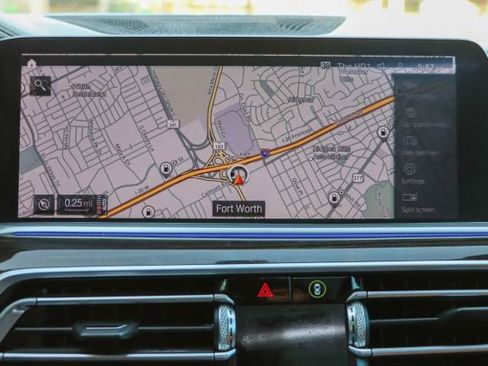 Used 2019 BMW X5 xDrive50i w/ M Sport Package image 34