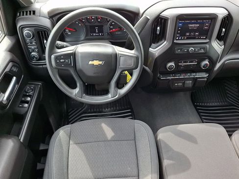 Used 2022 Chevrolet Silverado 1500 Custom AWD/4WD image 11