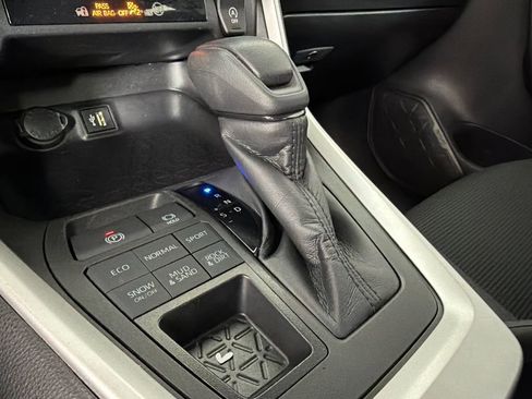 Used 2023 Toyota RAV4 LE image 30