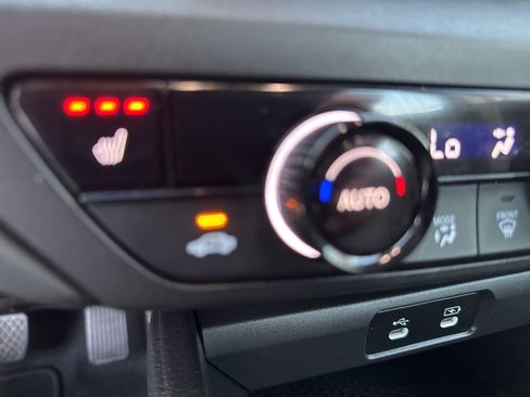 Used 2024 Honda Accord EX image 30