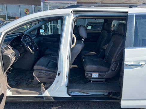 Used 2011 Honda Odyssey EX-L image 22