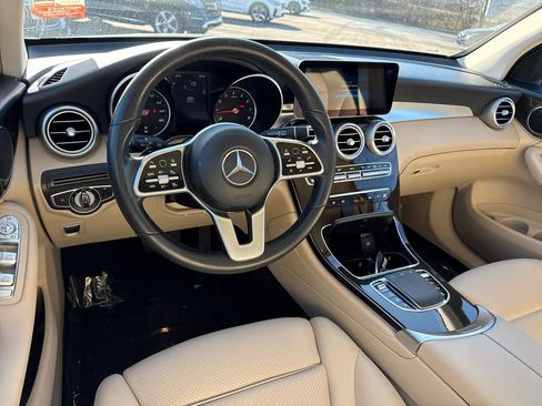 Used 2021 Mercedes-Benz GLC 300 image 22