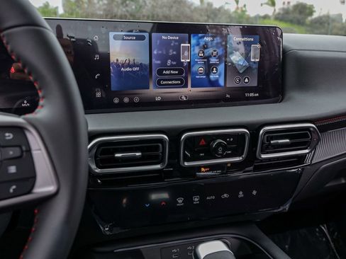 New 2026 Nissan Sentra SR w/ Floor Mat Package image 27