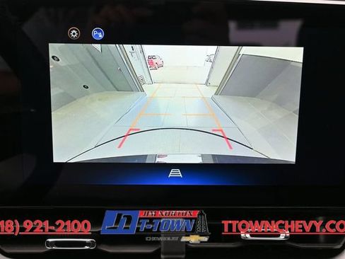 Used 2025 Chevrolet Equinox LT FWD image 39