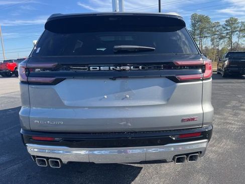 New 2026 GMC Acadia Denali image 5