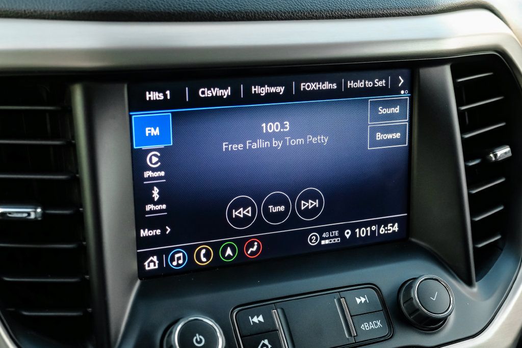 Used 2023 GMC Acadia Denali FWD image 24