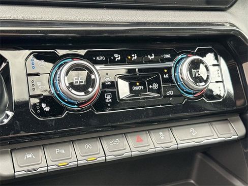 New 2026 GMC Sierra 1500 AT4 w/ AT4 Premium Package image 13