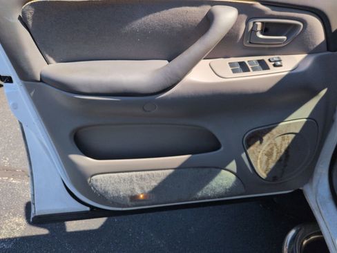 Used 2006 Toyota Tundra SR5 image 11