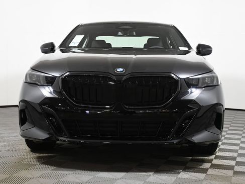 New 2026 BMW 530i xDrive w/ M Sport Package AWD/4WD image 10