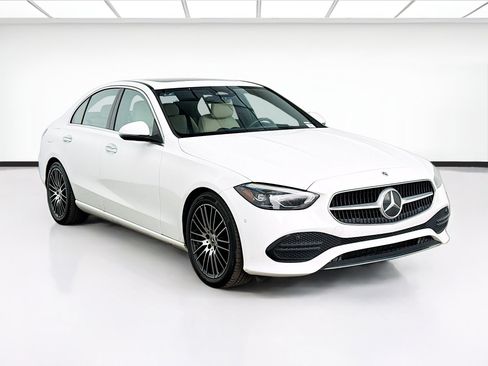 Used 2023 Mercedes-Benz C 300 4MATIC Sedan image 3