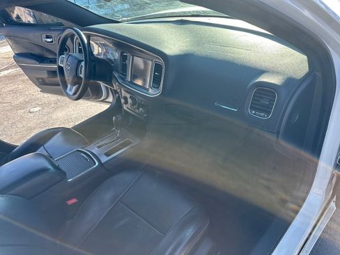 Used 2014 Dodge Charger R/T image 35